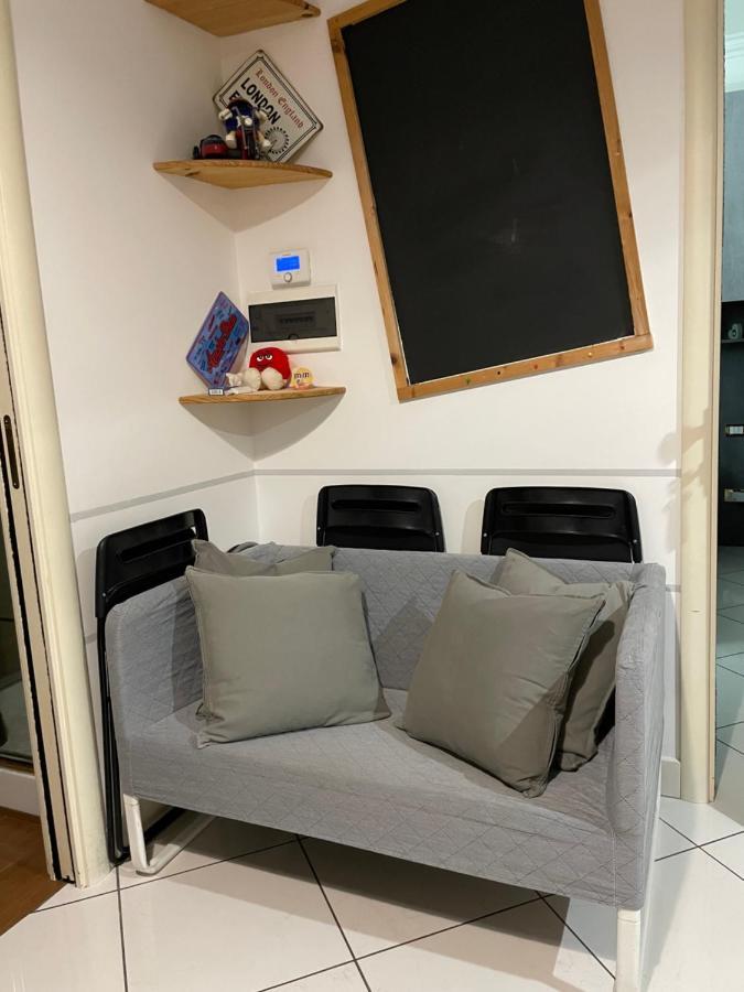 フィウミチーノ Themaki'Shouseヴィラ エクステリア 写真